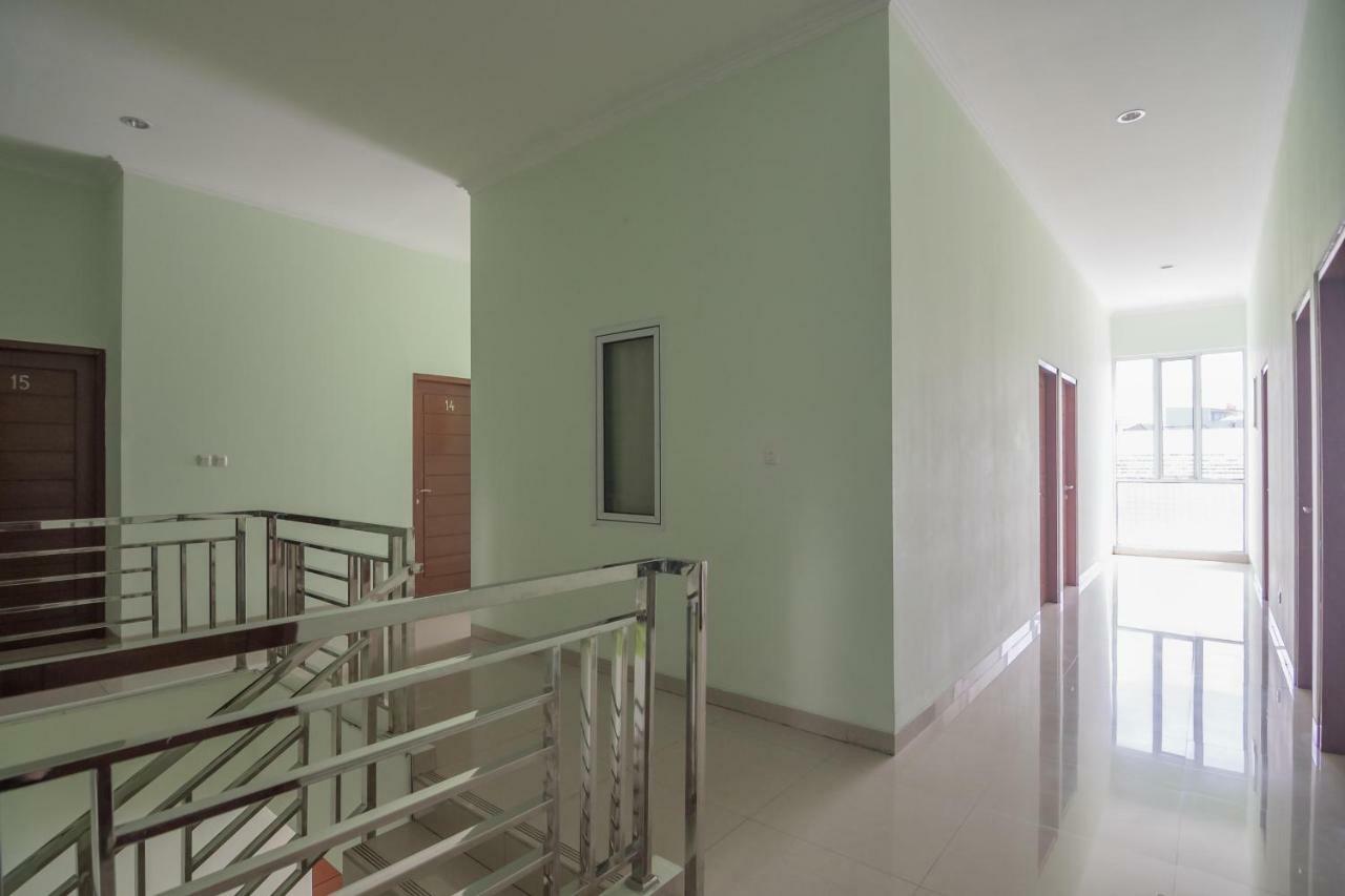 Hotel Reddoorz At Gatot Subroto Lampung Bandar Lampung Exterior foto